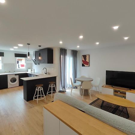 Fantastic Apartment Sant Adria Beach سان أدريان دي بيزوس المظهر الخارجي الصورة