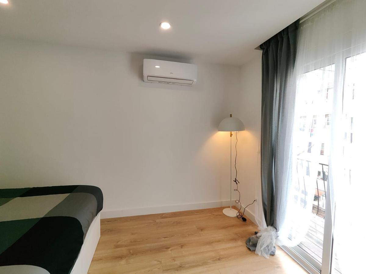 Fantastic Apartment Sant Adria Beach سان أدريان دي بيزوس المظهر الخارجي الصورة